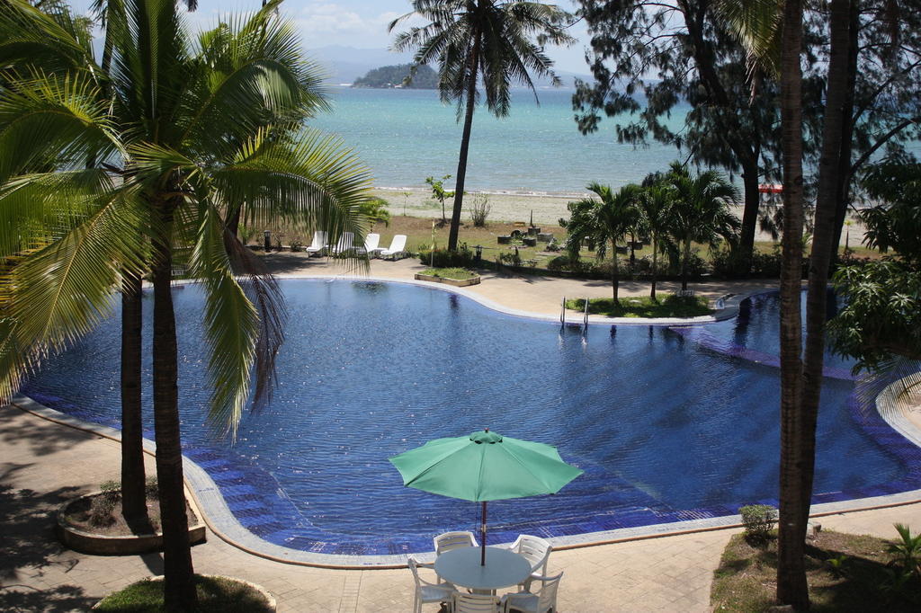 Club Morocco Resort And Country Club Subic Buitenkant foto