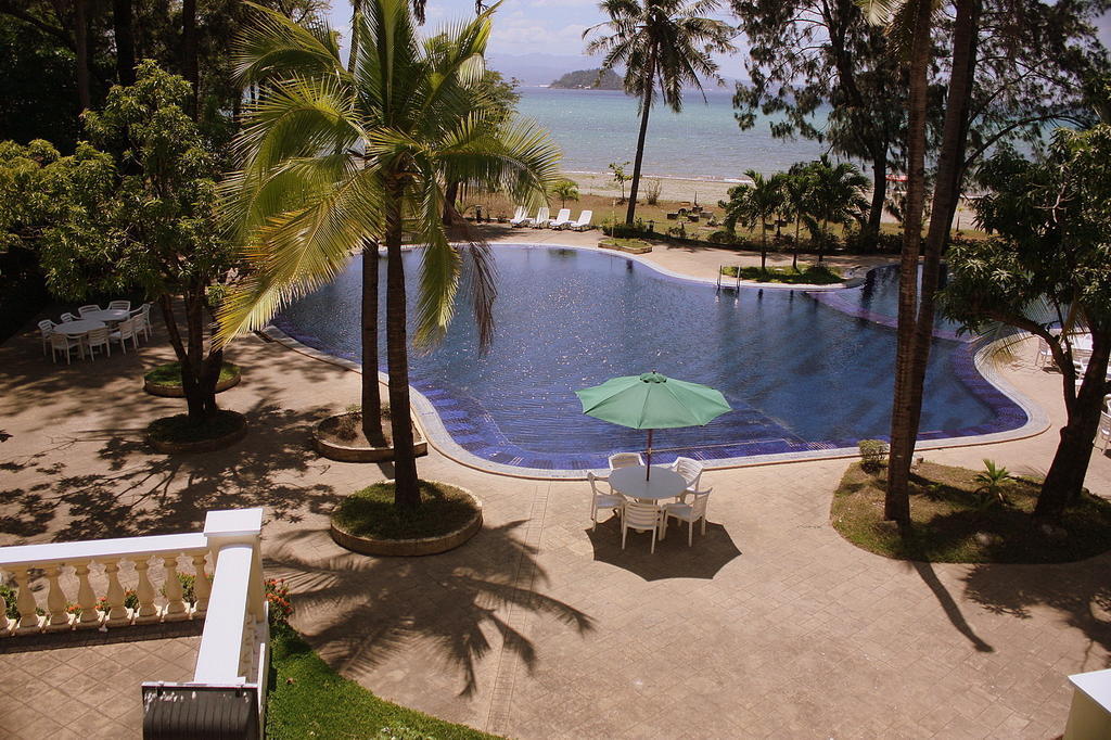 Club Morocco Resort And Country Club Subic Buitenkant foto